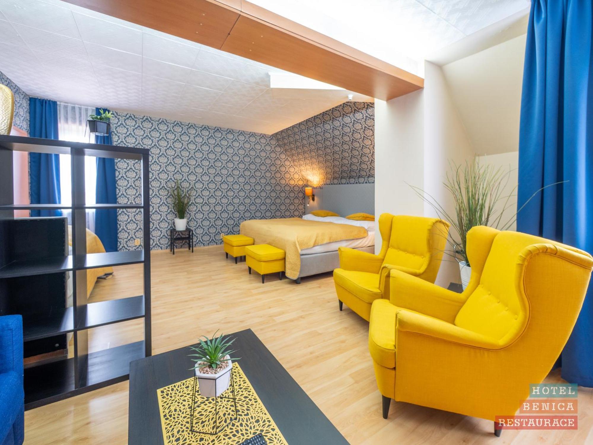 Hotel Benica Benesov  Esterno foto