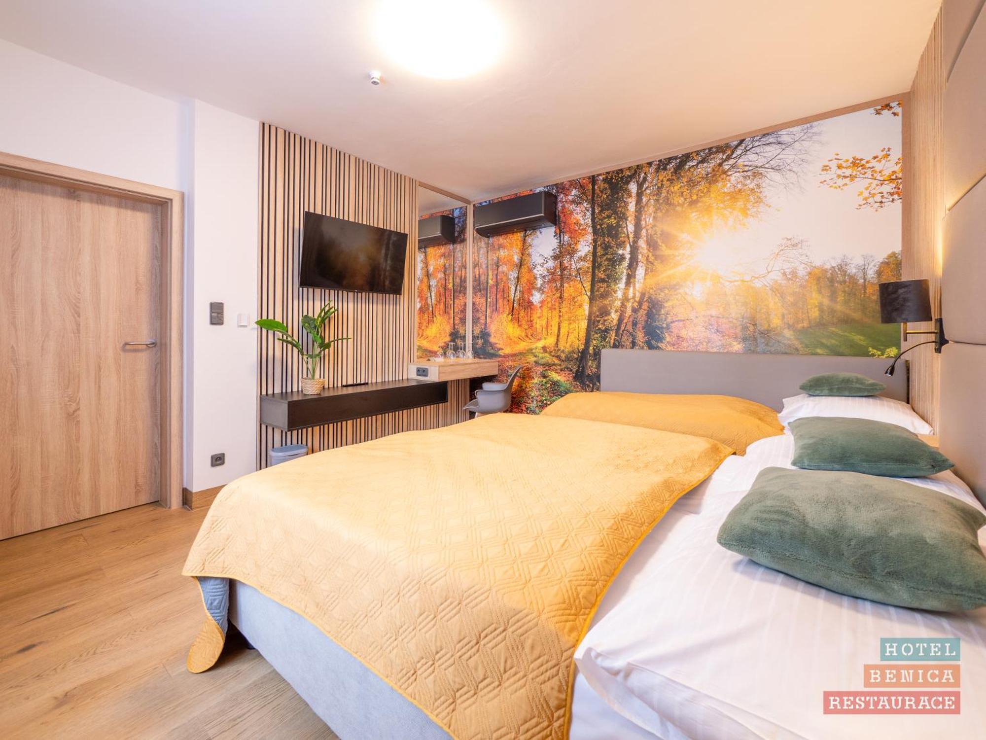 Hotel Benica Benesov  Esterno foto