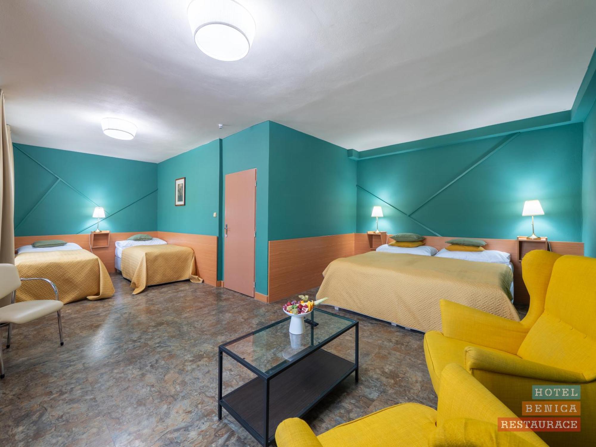 Hotel Benica Benesov  Esterno foto