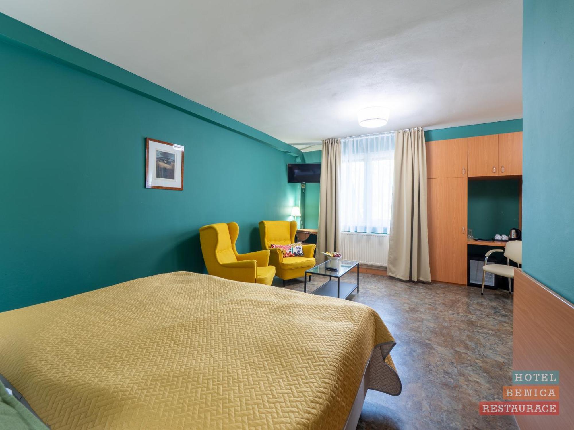 Hotel Benica Benesov  Esterno foto